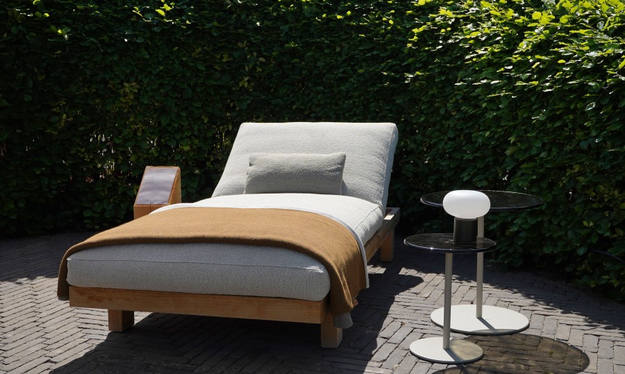 Sun loungers